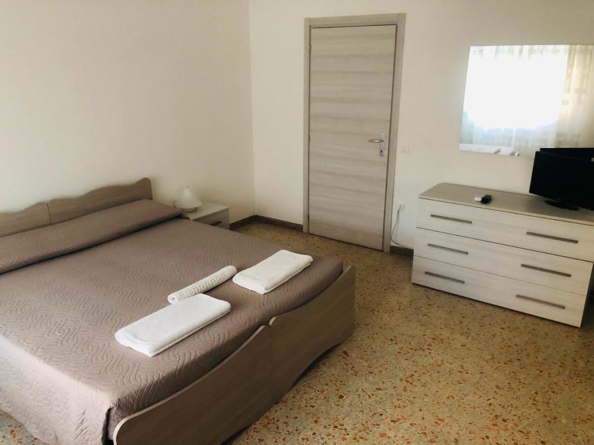B&B Dell'Amicizia Fano Eksteriør billede